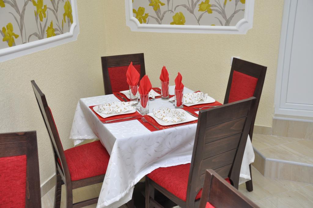 Villa Bella Boutique Hotel Кавадарці Екстер'єр фото