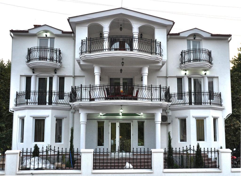 Villa Bella Boutique Hotel Кавадарці Екстер'єр фото